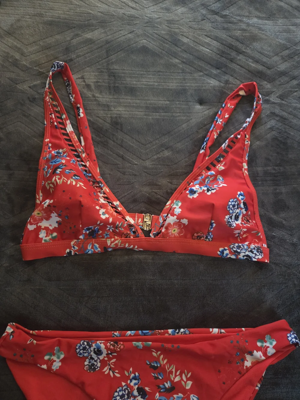 Cupshe Red Floral Triangle Bikini Set